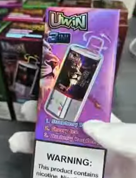Uwin Tornado Triple 60K